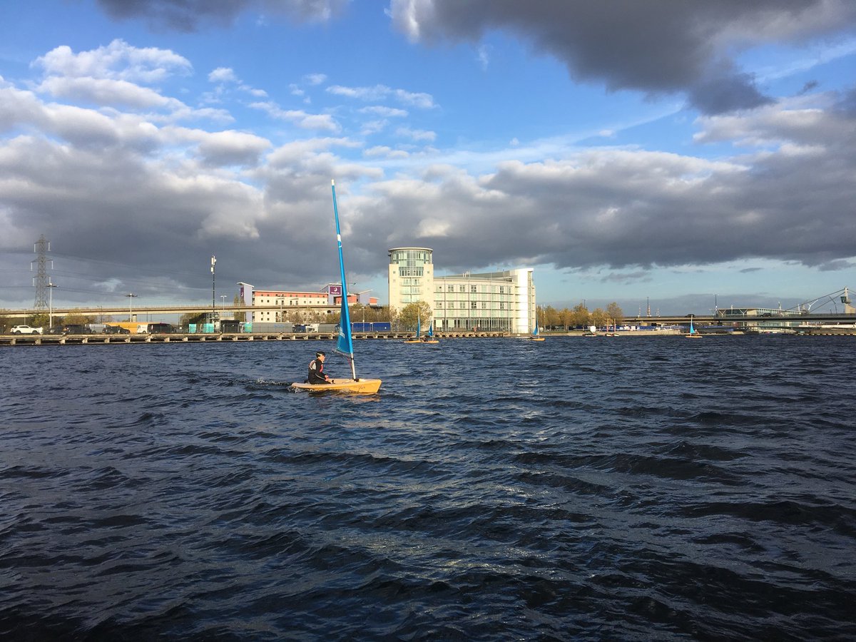 Nauticaldepartm's tweet photo. Champagne (on ice) sailing for the last year 11 session of the year! https://t.co/ZCCgs8ubqj