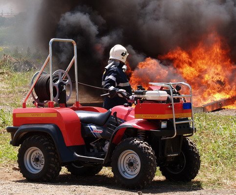 ExpoRescue's tweet photo. Desde Dinamarca, la marca #firexpress vendrá con lo último en tecnología de equipo para incendios. #PrevenirNosFortalece https://t.co/ldmtAJFeq7