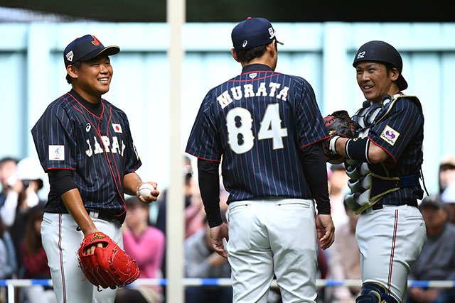 野球日本代表 侍ジャパン 公式 Su Twitter Eneos アジア プロ野球チャンピオン シップ2017 に向けた侍ジャパン宮崎秋季合宿2017の2日目 様々な場面を想定した守備練習に選手同士で声をかけながら取り組みました Https T Co Jzi8yazq7w 侍ジャパン Https T Co