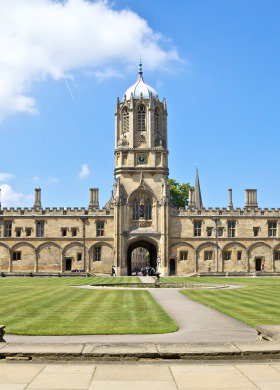 ExOxVenues's tweet photo. See our top 5 #Oxfordshire Meeting Rooms with a View - https://t.co/XUDd00FRSD … #meetings #events #mice #meetingrooms https://t.co/OF4jEHbV3u