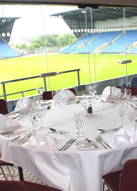 ExOxVenues's tweet photo. See our top 5 #Oxfordshire Meeting Rooms with a View - https://t.co/XUDd00FRSD … #meetings #events #mice #meetingrooms https://t.co/OF4jEHbV3u