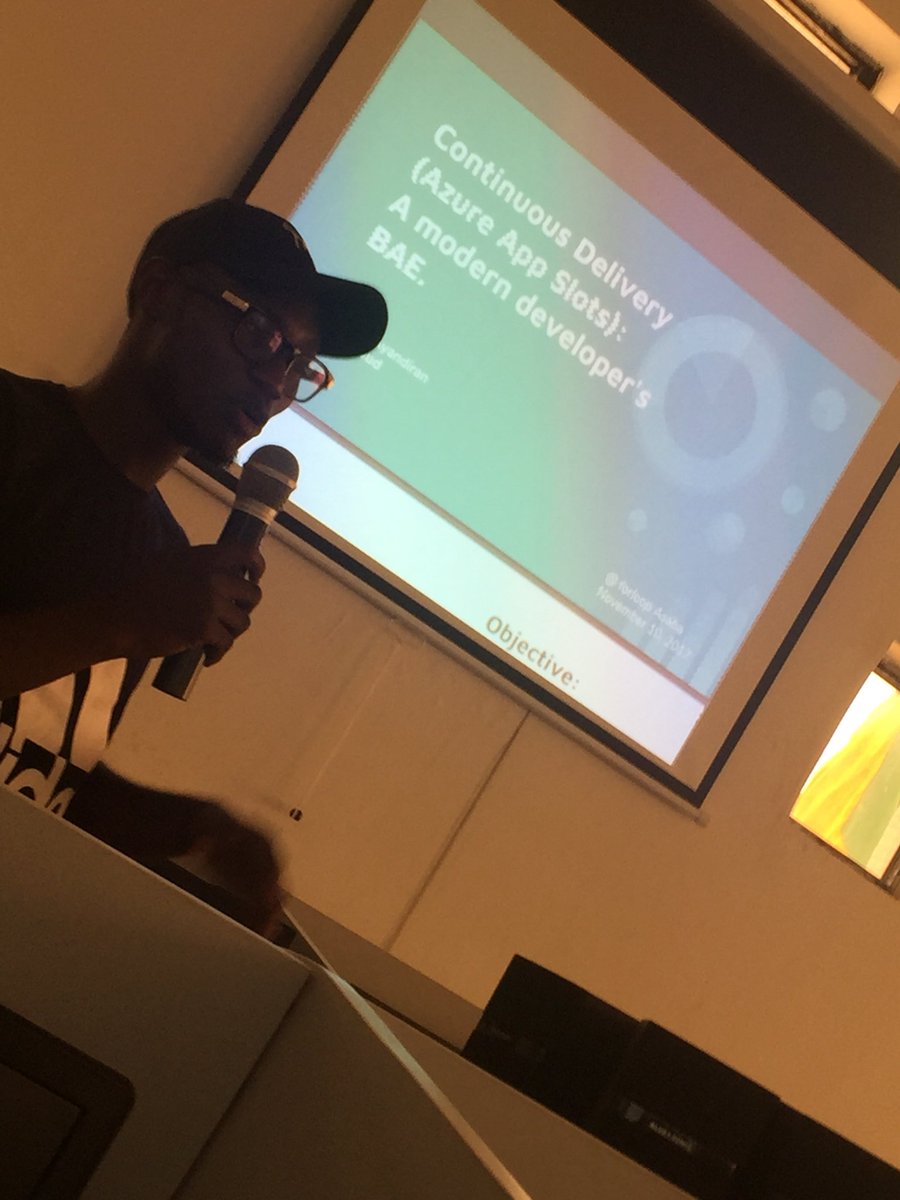vnwonah's tweet photo. @waleCloud starting his talk on continuous delivery with @Azure at #forLoopAsaba https://t.co/4TDg7t8ihu