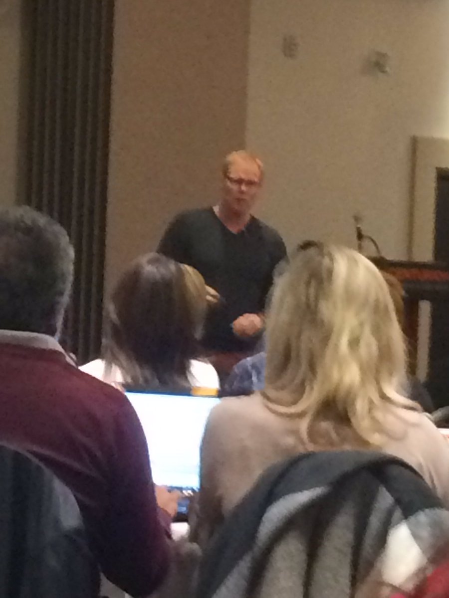 256Valour's tweet photo. @pgliljedahl sharing his ideas of building thinking classrooms at the OAME 2017 Leadership Conference @RCDSB https://t.co/9cSDh4LEmn