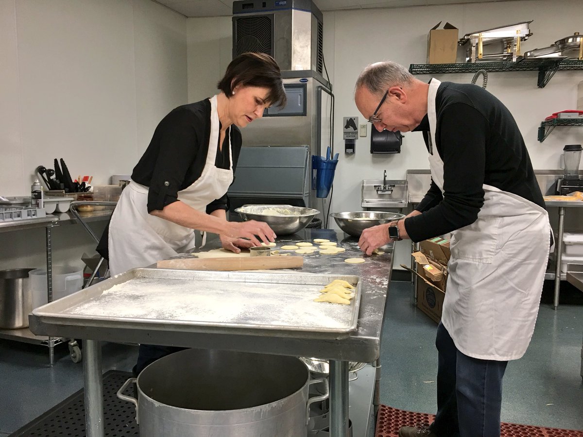 ProAthlete's tweet photo. We’re kicking off our first #BringYourParentsToWorkDay by having our #PAParents begin to prepare today’s lunch. https://t.co/VYYS2jx00F