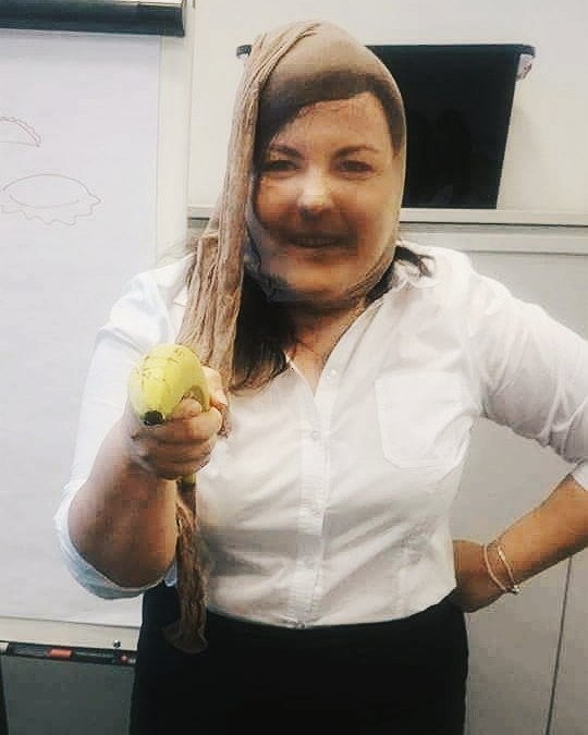 galantalala's tweet photo. Wish I could turn back times to the good old days 🍌
#bananas #makefunnotwar #plussizeblogger #memories #wildwestr… https://t.co/KxEAfCeMr9 https://t.co/QbxiejVnRy