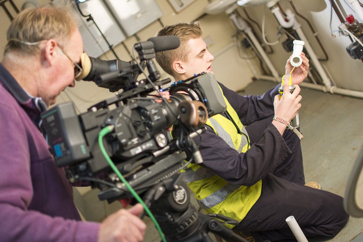 MoultonCollege's tweet photo. Our #plumbing and #construction students had a great day yesterday filming product videos with @OriginalWD40_UK #opportunities #businesslinks #STUDYatMoulton https://t.co/ZcLEZSStqG