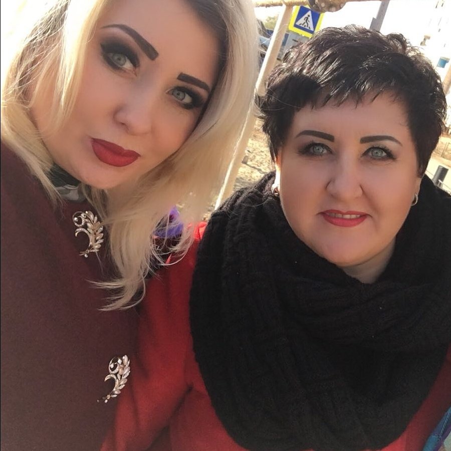 afasya1's tweet photo. Как то солнечным осенним днем...# моя любимая сестричка💋💋💋 https://t.co/6ajEtpDBnk