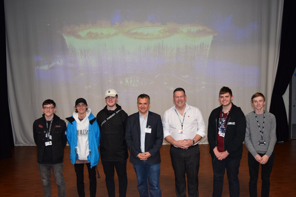 kgvsixthform's tweet photo. Our theatre was packed today with students listening to a talk by Piers Shepperd, who was the technical director for the London 2012 Olympics! https://t.co/xV4xOcRa9L
