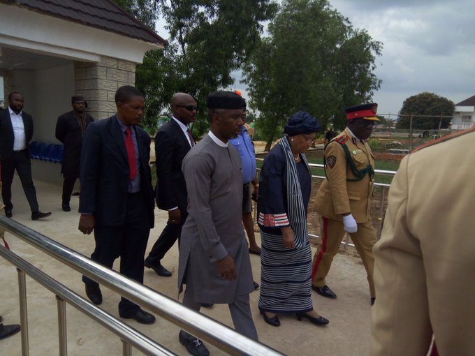 View image on Twitter