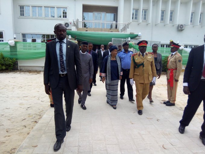 View image on Twitter