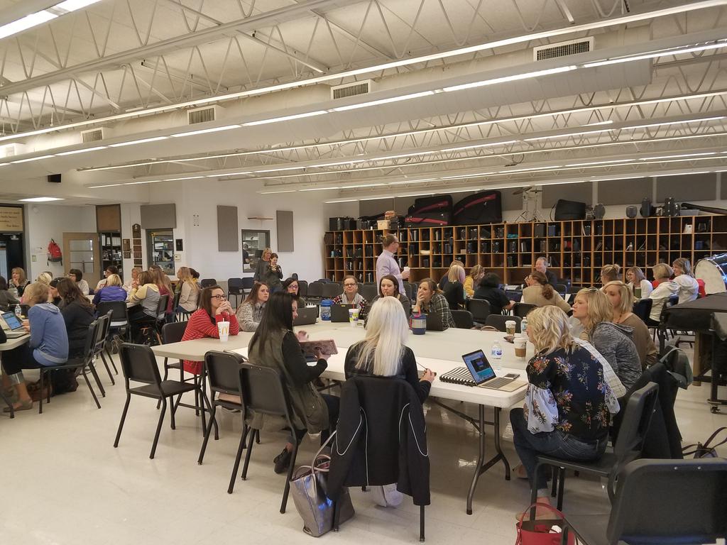 Esther Teachers are learning all kinds of new apps to help students learn #R3Inspires