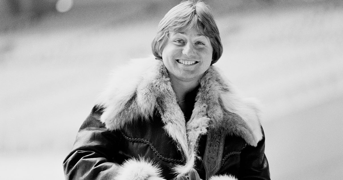 Happy birthday to Emerson, Lake & Palmer co-founder, Greg Lake! He would have been 70 today. 