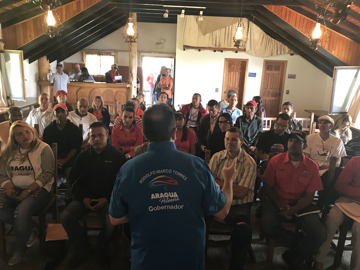 CarylBertho's tweet photo. El pueblo unido y organizado jamás será vencido ¡Es momento de dar batallas por la PAZ! #ColoniaTovar #PSUVLaFuerzaDeLosPueblos https://t.co/FCMGEr1i9F