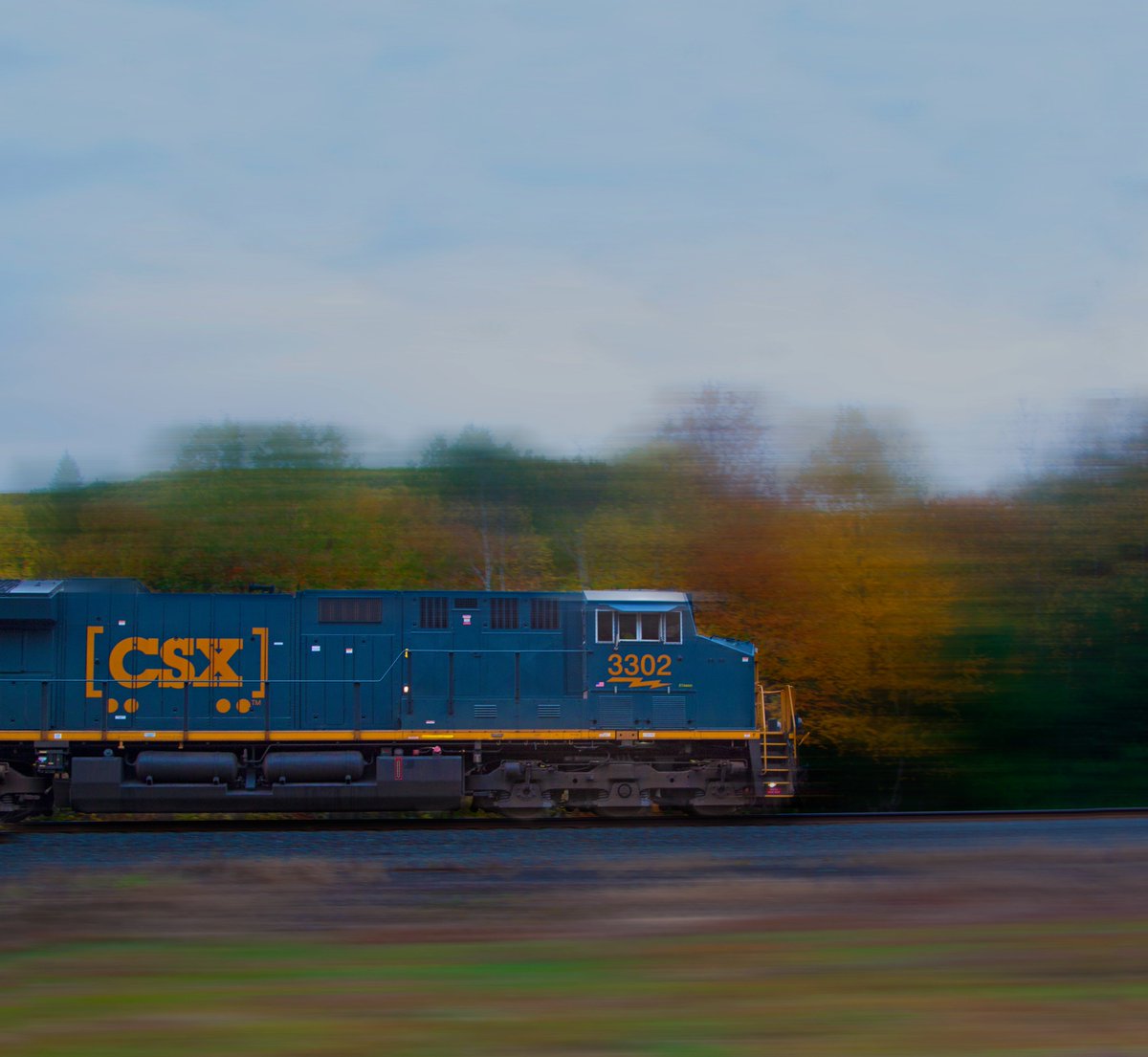CSX tweet media