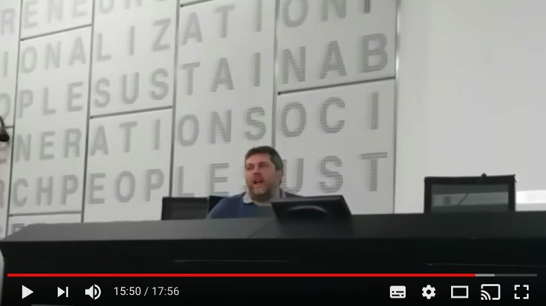 simonealiprandi's tweet photo. in questo video Maurizio @napo Napolitano di @FBKcom fa una ricognizione sui principali #repository per pubblicare i #dati della #RicercaScientifica in modalità open (#OpenScienceData). vedi video: https://t.co/TCKqwHdlq9. cc @Lebowskiana @egiglia https://t.co/xRKEwVhIE2