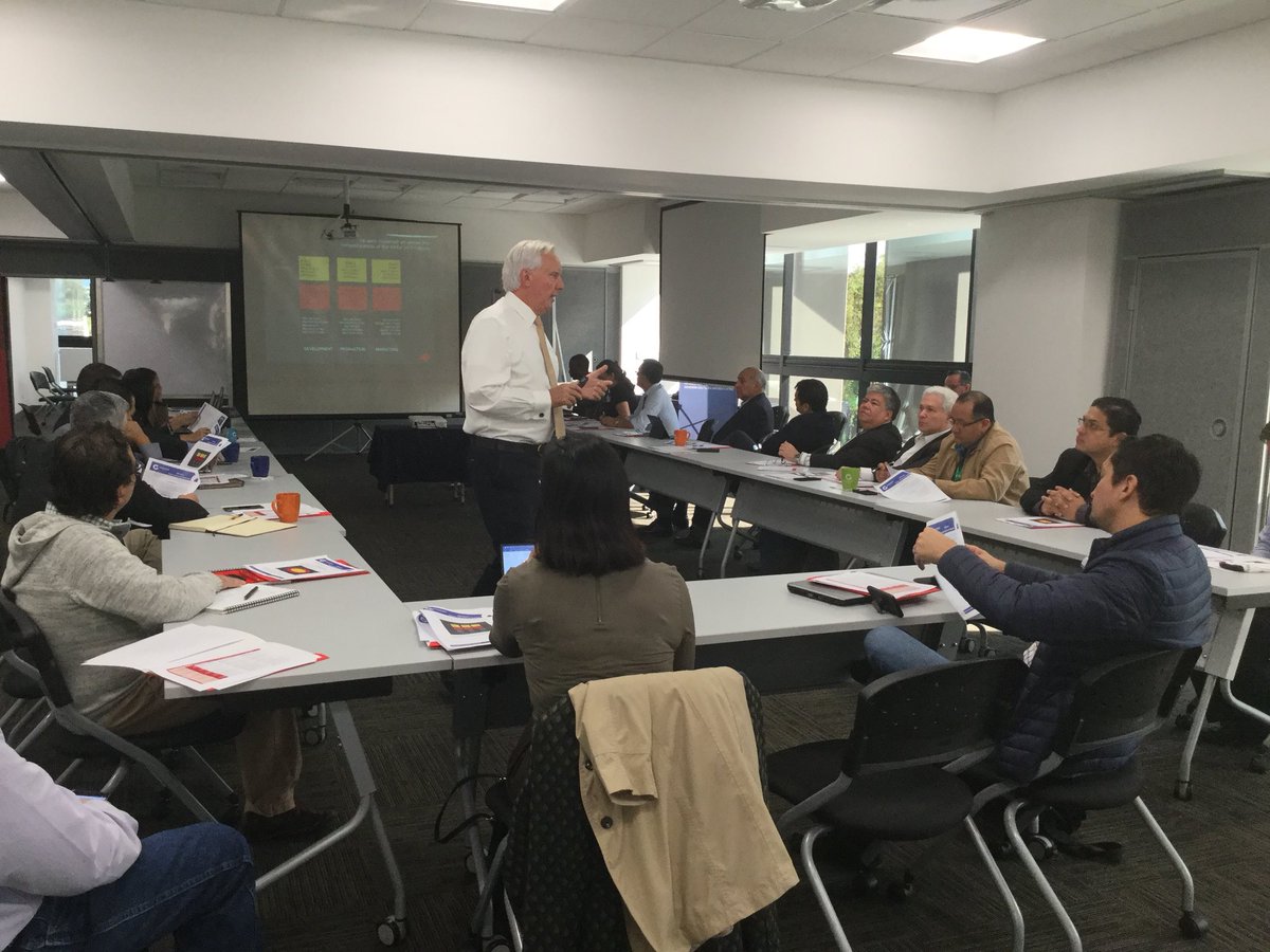 AdaFernndez's tweet photo. @AGEXPORTGT con apoyo de @CBI_NL realiza escaneo de la competitividad del Sector de Alimentos y Bebidas de Guatemala  #ExportCoaching https://t.co/nPPiHmhMEv