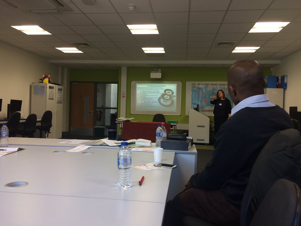 IrksomeBrooks's tweet photo. Taking away some fantastic literacy ideas at #CSTconf https://t.co/gEISeL81Ww