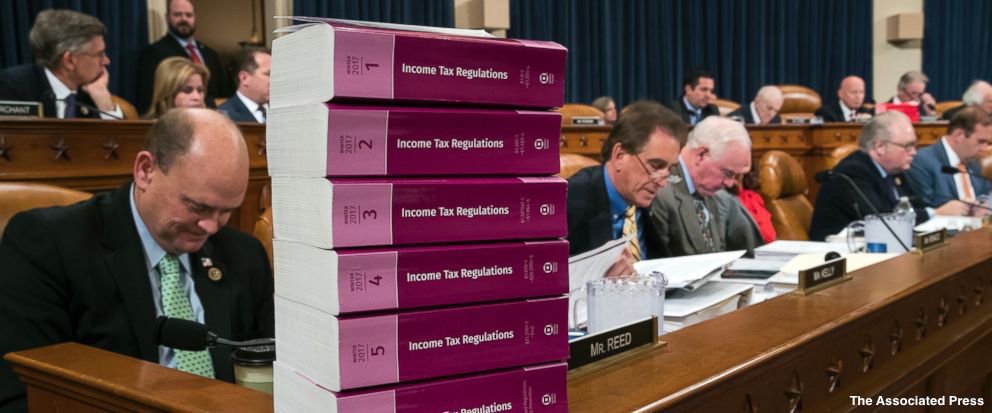ABC's tweet photo. Millions would lose the ability to deduct up to $2,500 in student loan interest under GOP tax bill. https://t.co/5ytpn3kGF4 https://t.co/OK5t5jgTCK