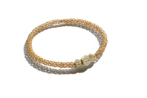 sosygallery's tweet photo. Gold wire #crochet bangle bracelet with murano glass beads, beaded bracelet, gift for her, stacking bracelet #jewelry #boho #etsy #epiconetsy #shopping #shopsmall #jewelryonetsy #etsyseller #handmade https://t.co/LXtpxRGcpA https://t.co/tc0iC7moNe