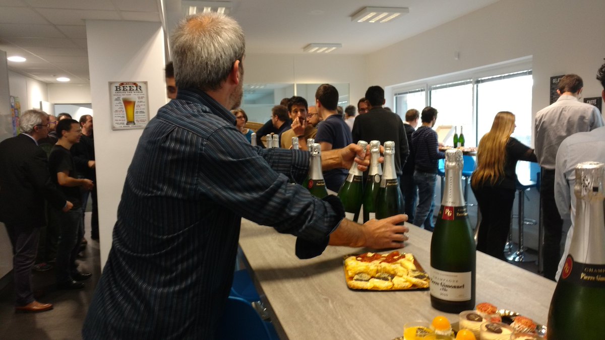 Cecile_Talend's tweet photo. @Talend @restlet .@Talend team in #Nantes is getting bigger with our new @restlet colleagues! #API #Cloud https://t.co/WGdbDREJrD