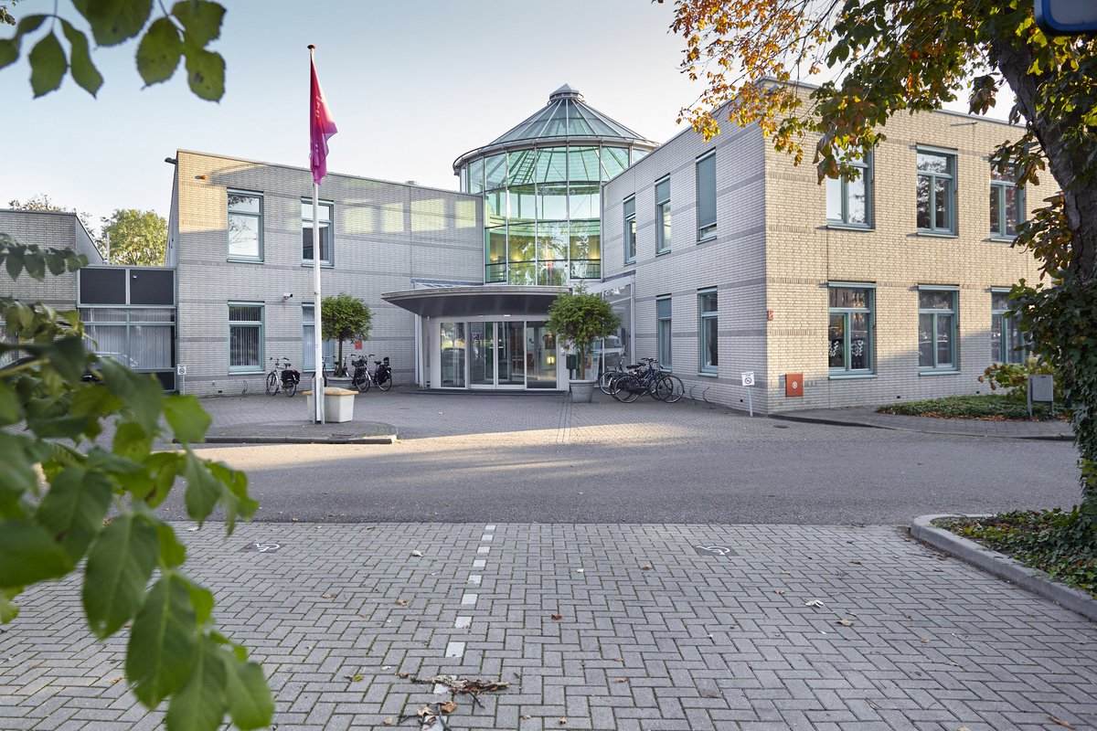De virtuele rondleiding van onze locatie Voorhoeve is geheel vernieuwd! Je kunt nu vanuit je eigen stoel een kijkje nemen in deze verbouwde locatie, inclusief ons opleidingscentrum <a href="/DeVerdiepingAC/">De Verdieping</a>. 
Zie: goo.gl/gUxjtD