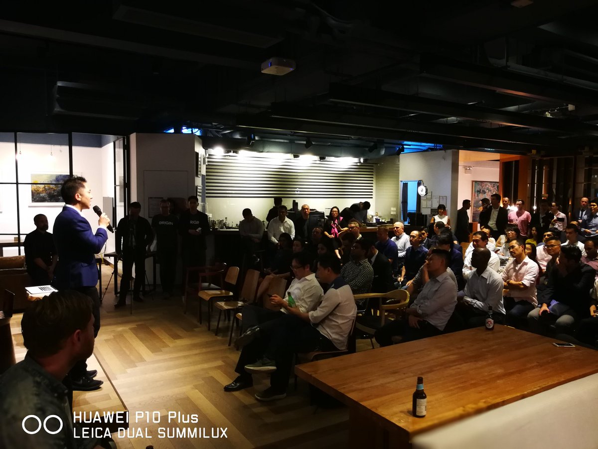 awesome #ETHEREUM meetup in HK.. with <a href="/ConsenSys/">Consensys.eth</a> @ConsenSysAndrew in town. Go crypto!