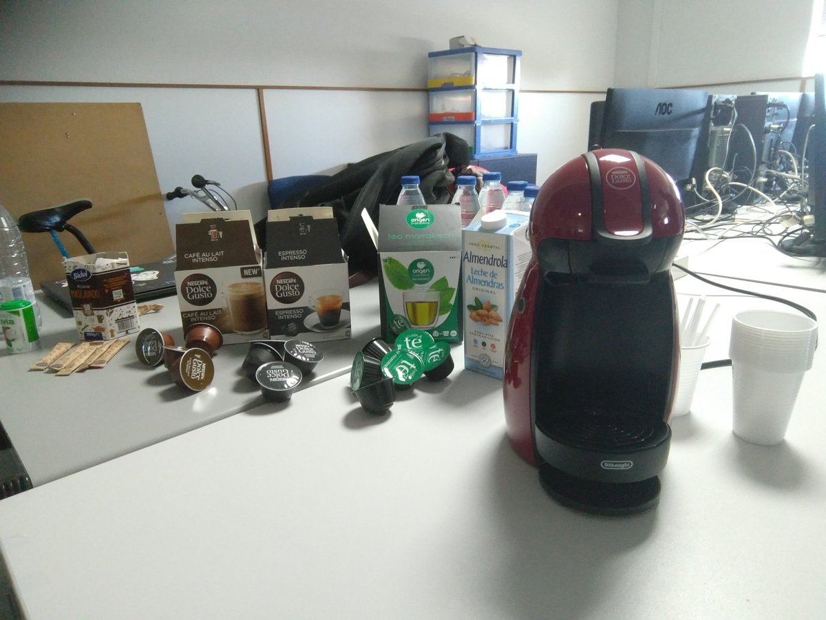 python_alc's tweet image. What time is it? It&apos;s coffee time! ☕️🍵😌 #PyCodeChallenge #Python
