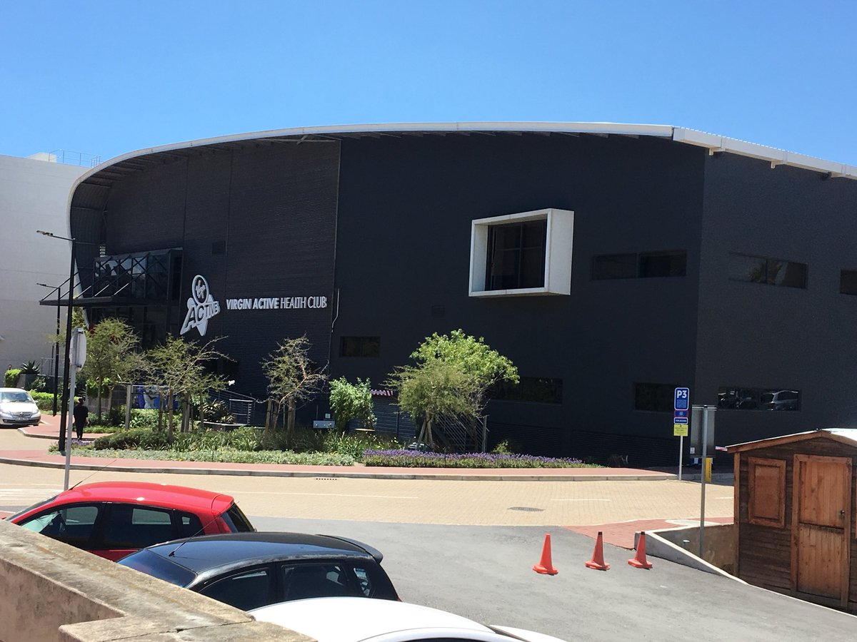 The_Bhebhe's tweet image. #FunctionalFridays Great Kettlebells workout to kick start the weekend @virginactiveSA CC. Lunchtime workouts Rock!!!@GymGoers #Live100