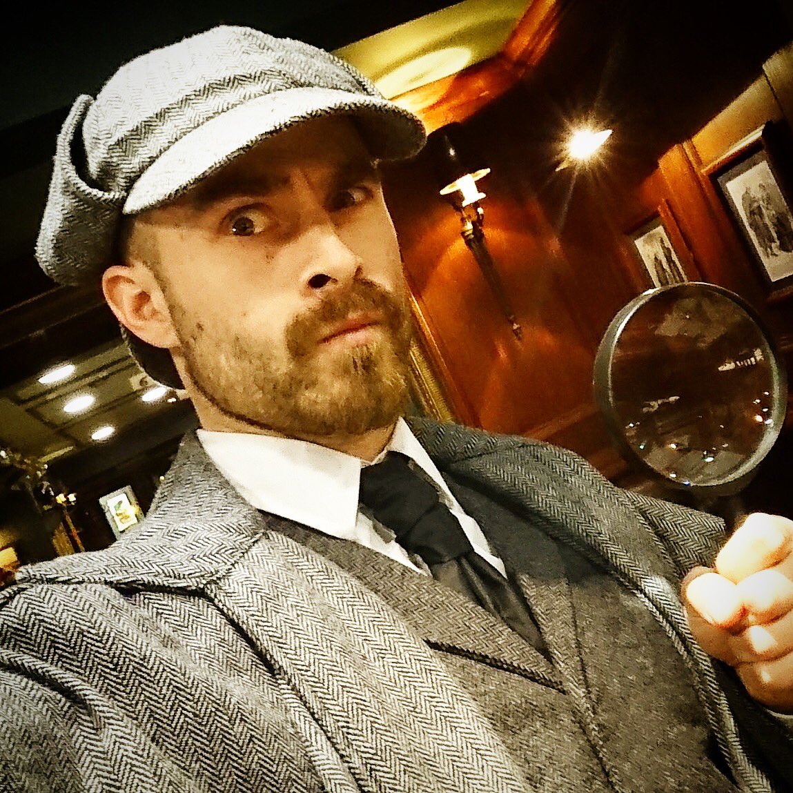 Putting our characters to good use...
🕵️
  .
    .
     .
       .
       .
     .
  .
⚰️
 .
   .
     .
        .
         .
      🔍
      .
    .
   .
    .
       .
          .
        📜
        .
    .
 .
.
  .
     🗝
       .
      .
     .
   .
 .
.
🚪
#280Characters