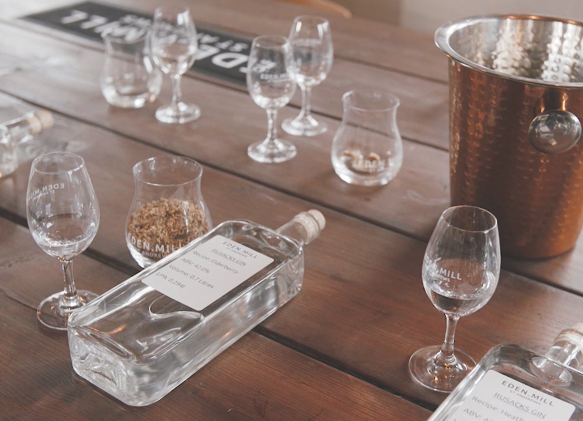 What botanical combination will you choose? There are near endless possible combinations! 
➡️Edenmillg.in/bw