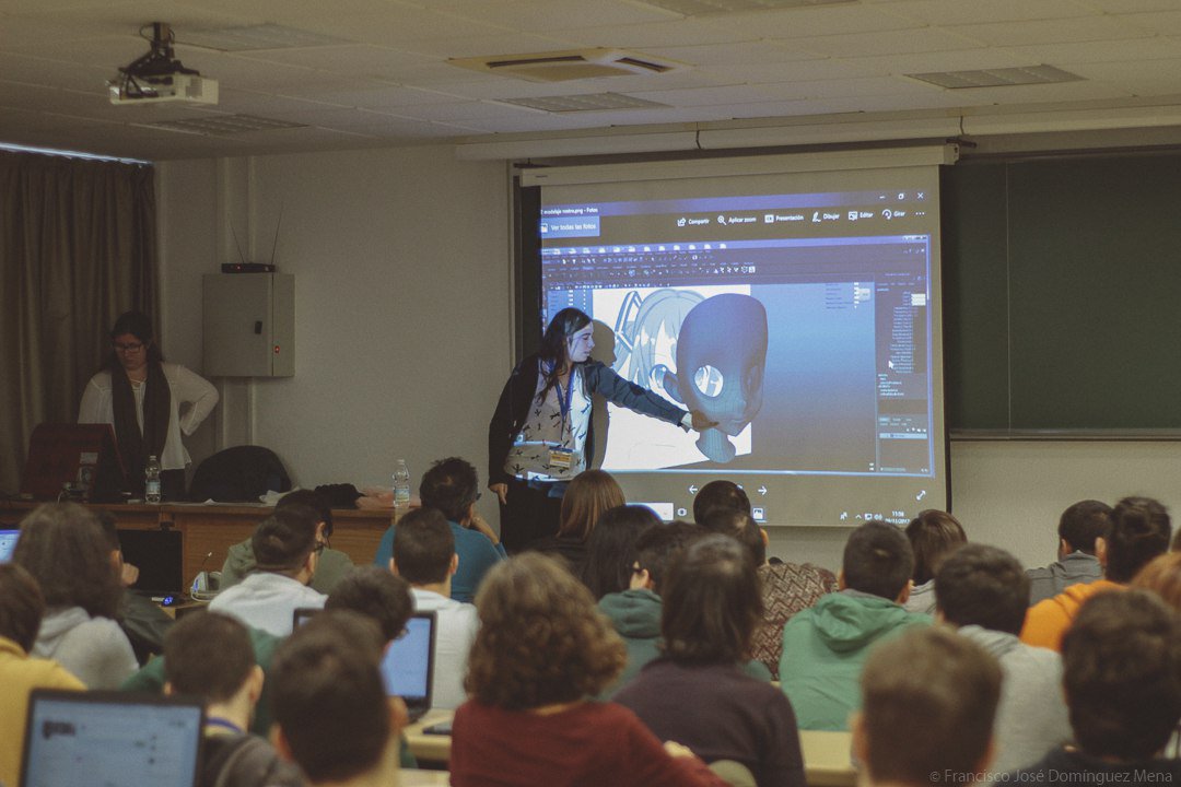 InnoSoftDays's tweet photo. Patricia Bornes nos dió nociones sobre Vocaloid y la proyección de hologramas sobre tejidos semitransparentes.
#ISoftDays https://t.co/eszx6qoS1r