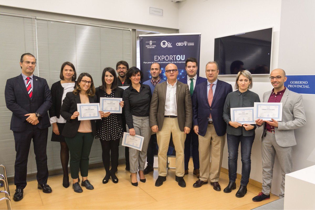 DeputacionOU's tweet photo. A @DeputacionOU e @CEO_Ourense apoian a empresas ourensás no inicio do proceso de exportación #ExportOU 

https://t.co/Oq69lODNEQ https://t.co/OODDDHbG5Q