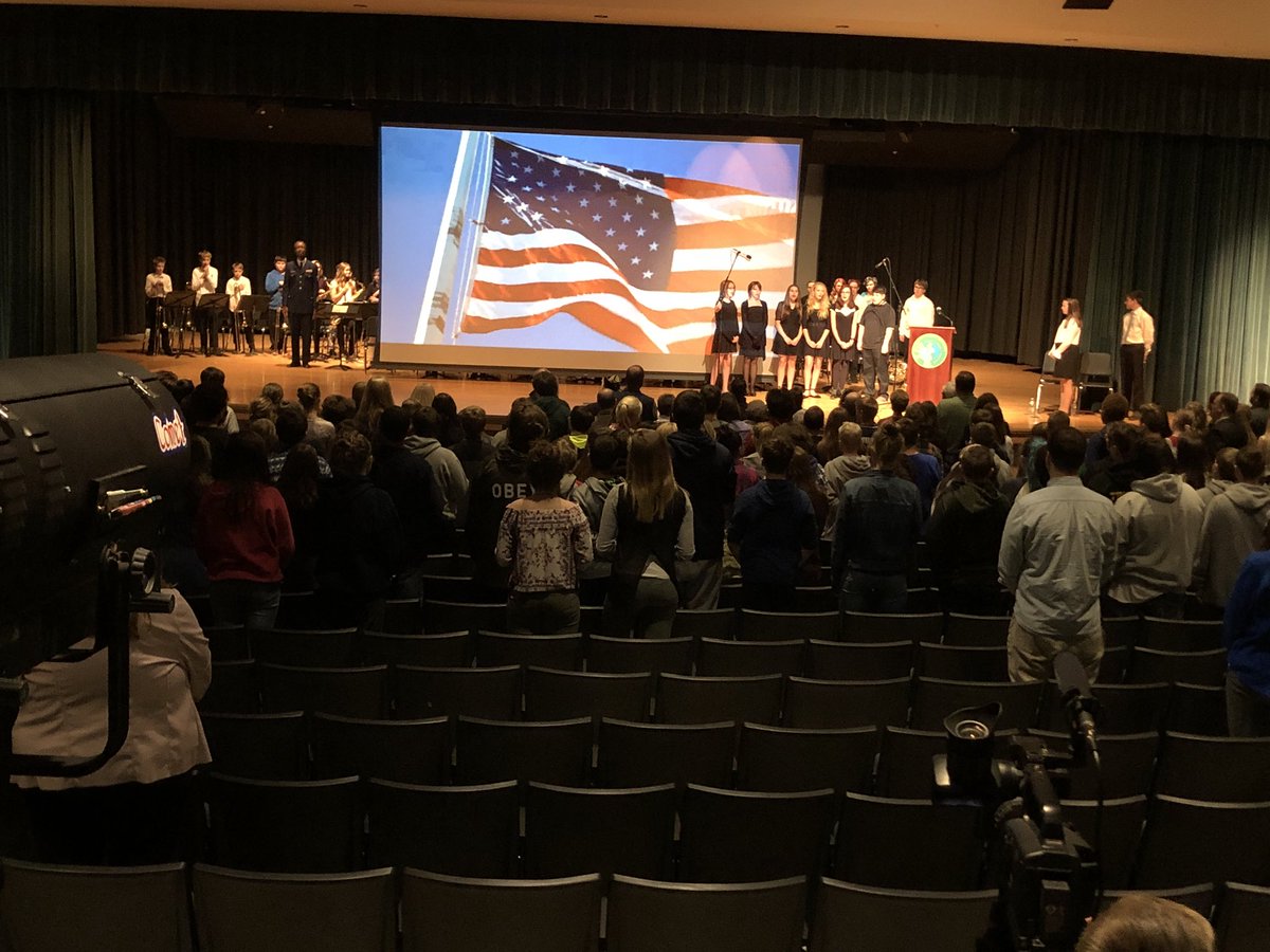 techcoachspive's tweet photo. Celebrating our veterans in Coventry! #USA #HonoringVets @SchoolsCoventry https://t.co/cy1xmZTO2A