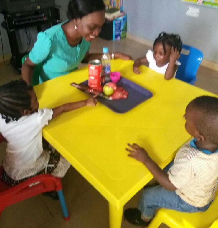NurturePlace's tweet photo. #FlashbackFriday #stemclass #applevolcano #youngscientists #nurtureplace https://t.co/6nRGBIkVSm