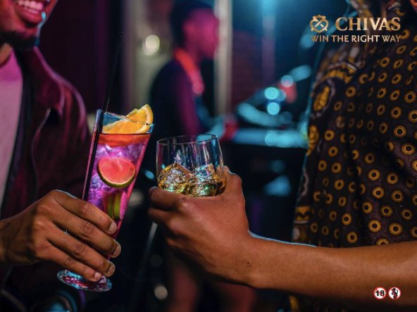 LuxeDrinks's tweet photo. How to make every Friday matter - Just start the night with a Chivas cocktail. #AskForExtra #ChivasRegal #ChivasID https://t.co/XJwX8mCs3y
