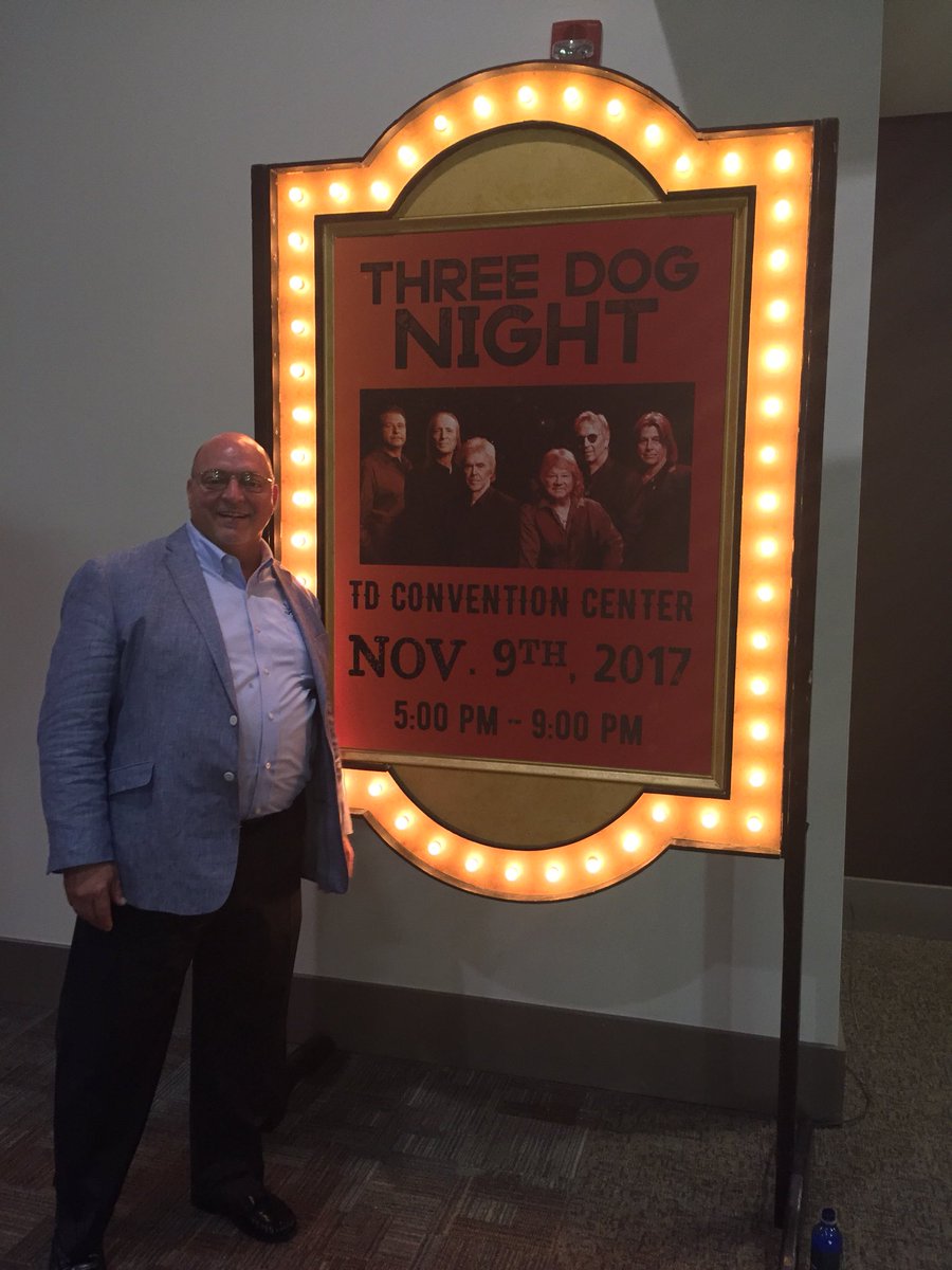 WantCloud's tweet photo. Great event in Greenville SC with our friends from Scansource and Intelisys! #scansourcegpc #Intelisys #star2star #ThreeDogNight https://t.co/Sdckh1NHne