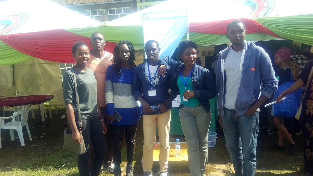 kibe_254's tweet photo. #Expo8 #Showerlite have the ultimate shower at your convince... @DiscoverJKUAT @jkuattechexpo ...@dailynation ....#MyNetworkworkit https://t.co/Ed5BvpIXst