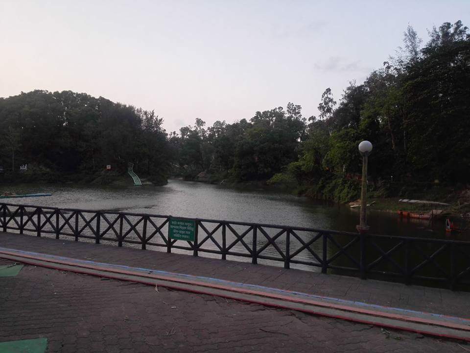 faisal_wc's tweet photo. Foy's Lake Chittagong, Bangladesh https://t.co/Ib5Mf5x17b