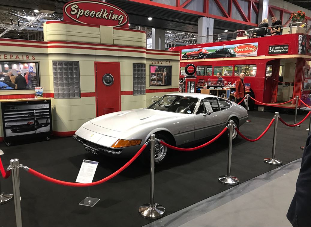 CheshireCar's tweet photo. Come and see our immaculate Daytona in hall 2 @ NEC CLASSIC CAR SHOW.
#Daytona #Ferrari https://t.co/HmfmEuUeCf