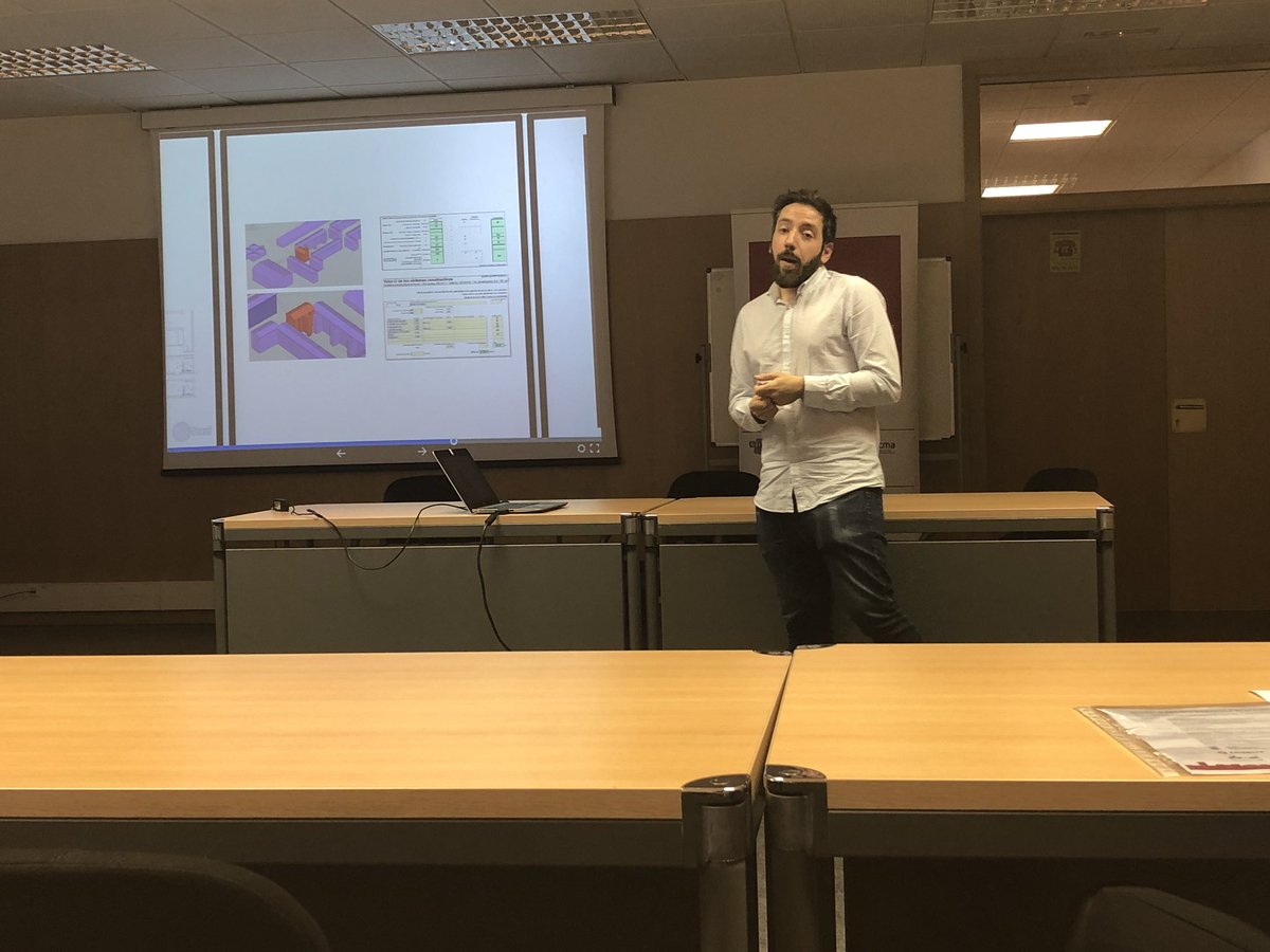 BeamonteVallejo's tweet photo. Nuestra ponencia.
#gracias por la invitación y a los asistentes.
@unizar @zaragoza_es @asa https://t.co/u9igoSuVoV