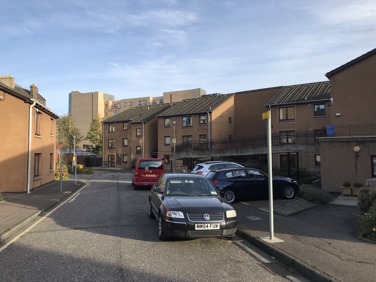 peterrfuk's tweet photo. Great day in #Edinburgh yesterday with @Blackwood_HC - 3 new supported living  schemes up &amp; running with an innovative Network &amp; #FreeWiFi infrastructure delivered &amp; supported by @digitalunitygrp - Lots of happy tenants engaging in the #ShiftToDigital #DigitalInclusion https://t.co/KK23xufvIR