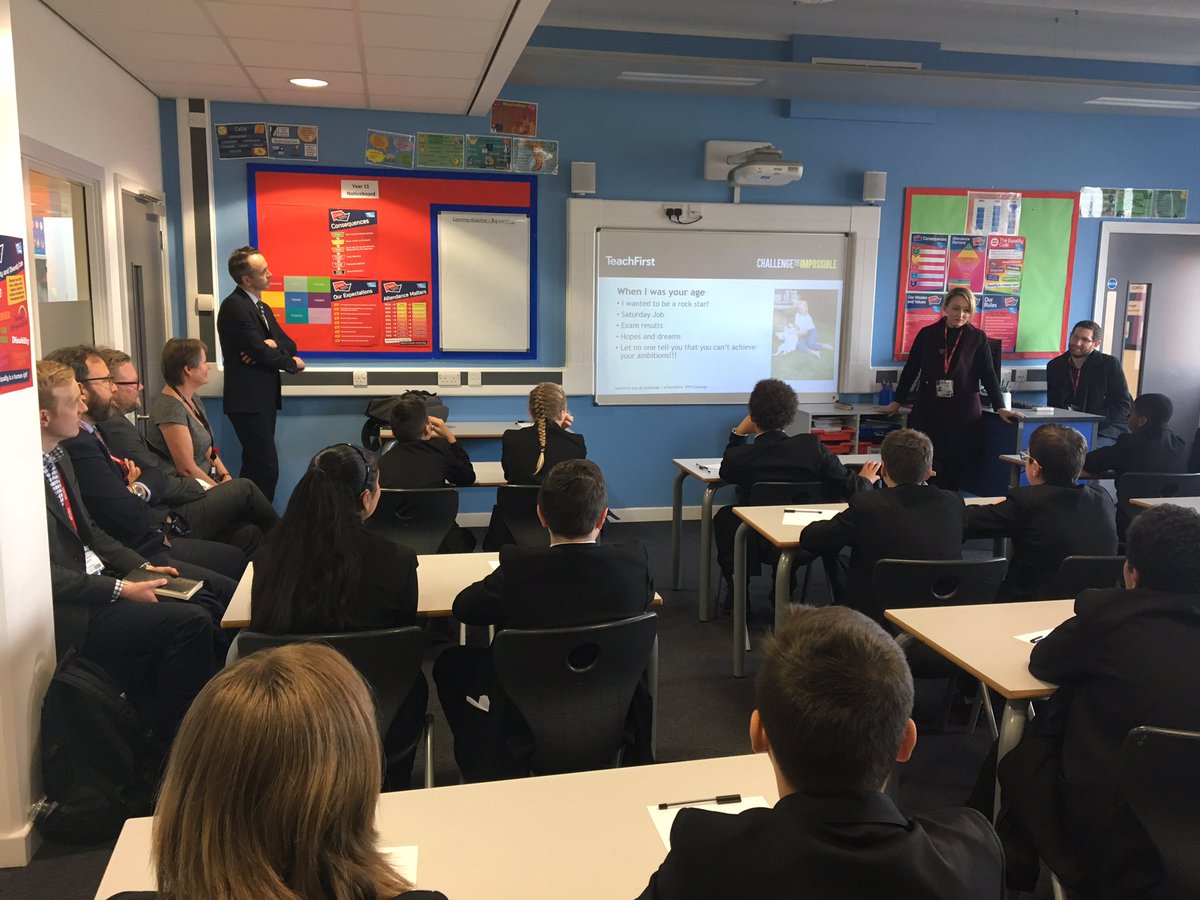 OasisMediaCity's tweet photo. Year 8 students enjoying hearing from @RLong_Bailey about post-school options as part of the @TeachFirst #BigClassChallenge #raisingaspirations https://t.co/gRRzQRy3fy