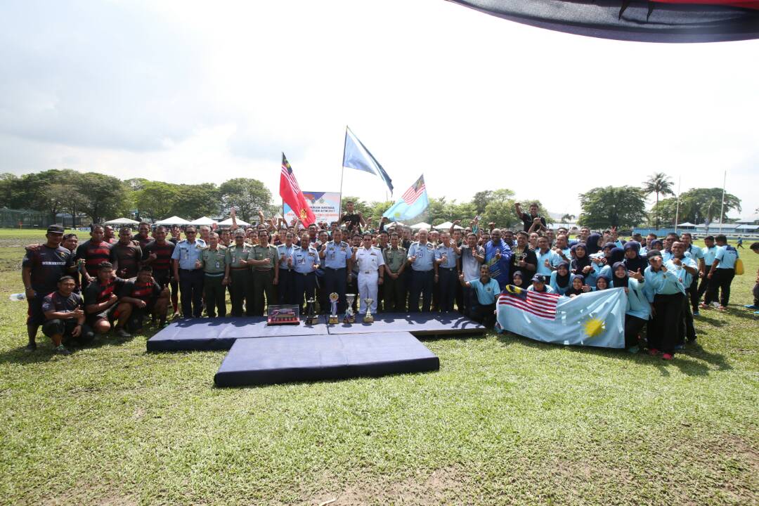 tldm_rasmi's tweet photo. Tahniah Tim @TLDM_ORCA !
Kekal mempertahankan kejuaraan selama 4 tahun berturut-turut 
#ISG2017 Ragbi #ATM
#SihatCergas
#NavyPeople
#NavyPride https://t.co/EejgKPSfF7