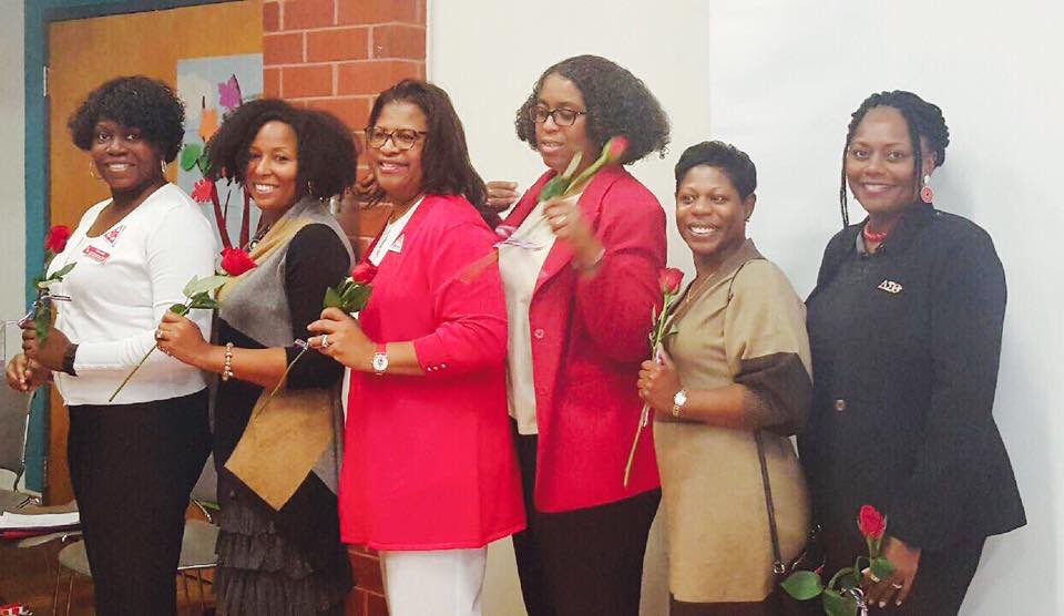 On this Veterans Day weekend, we salute our Sorors who have or continue to serve in our armed forces. Thank you for your service to our country.#dst1913