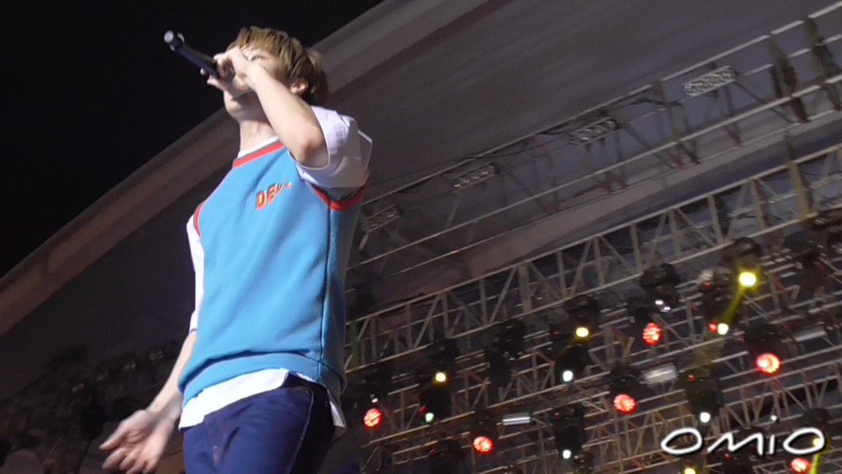 1228_omio's tweet photo. 171028 Manila KR2
#KPOPREPUBLIC2 #엔플라잉
#SUPERPOPCON #슈퍼팝콘 #KR2 #이승협 https://t.co/2hmPYm9zxc