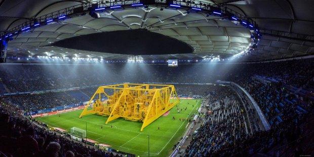 EquinorASA's tweet photo. #FactFriday: Slik ville Åsgard subsea compression sett ut om den ble plassert på Volkparkstadion i Hamburg. Se flere kule 💡 oppfinnelser vi ikke kunne vært foruten 👉 https://t.co/WWyyUR8EJp https://t.co/CkyhKoGWPl