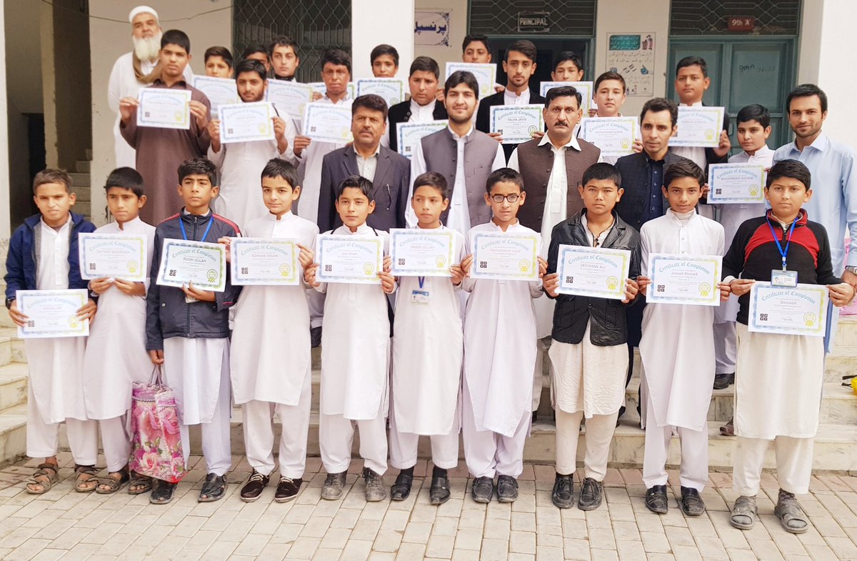 EngrSherafgan1's tweet photo. @kpitbgov @ImranKhanPTI @AtifKhanpti @ShahramKhanPTI
@codeorg
#EarlyageProgramming
#CourseCompletionCertificate
#GHSS_RASHAKAI
#ThankYouPTI https://t.co/k9oqFlZCLU