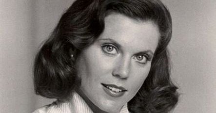 Happy birthday to a fabulous actress and dancer, Tony winner Ann Reinking! 
