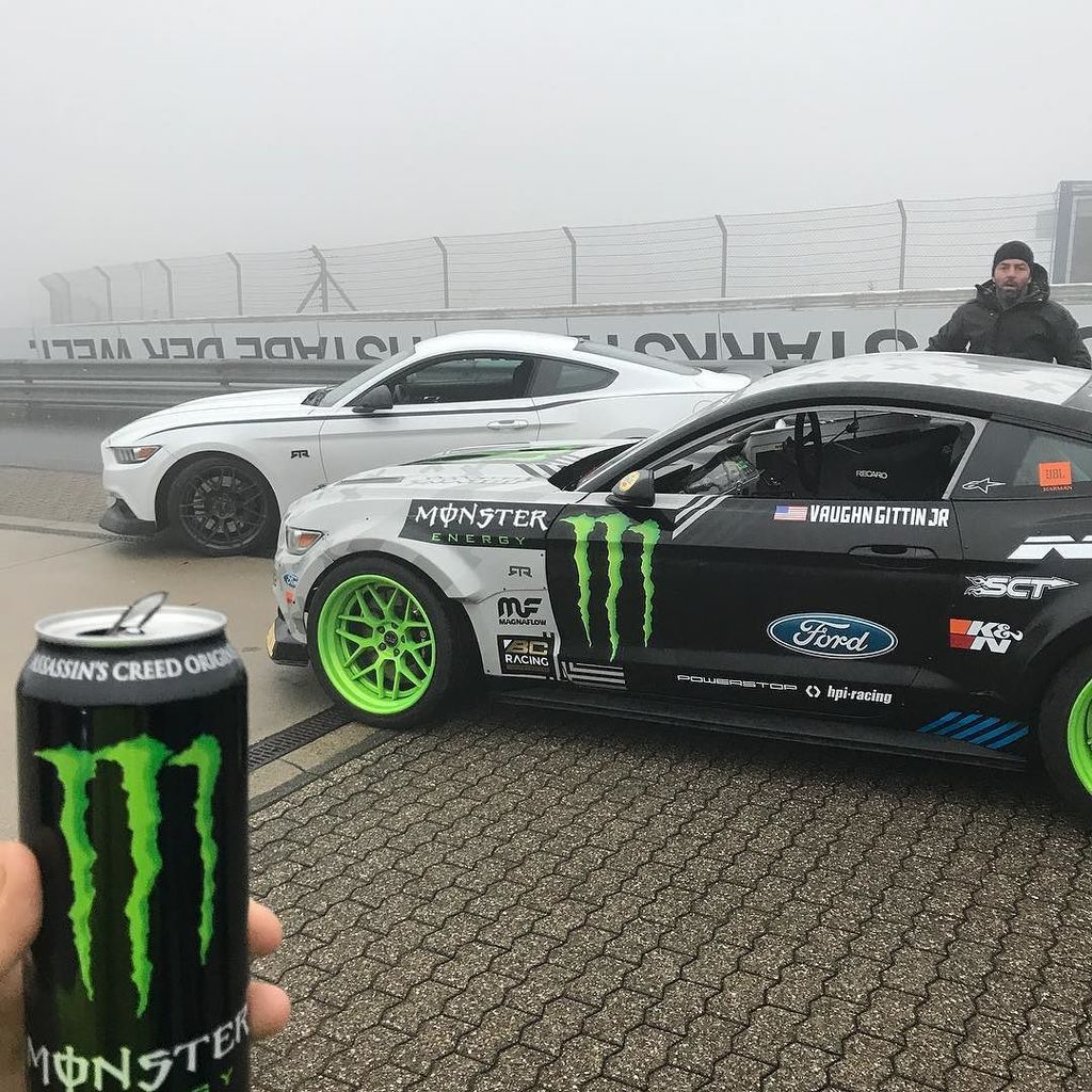 VaughnGittinJr's tweet image. Greetings from the @nurburgring.... the weather has been a real jerk the last 2 days.... somewhere through the fog is a track I swear!! #li…
