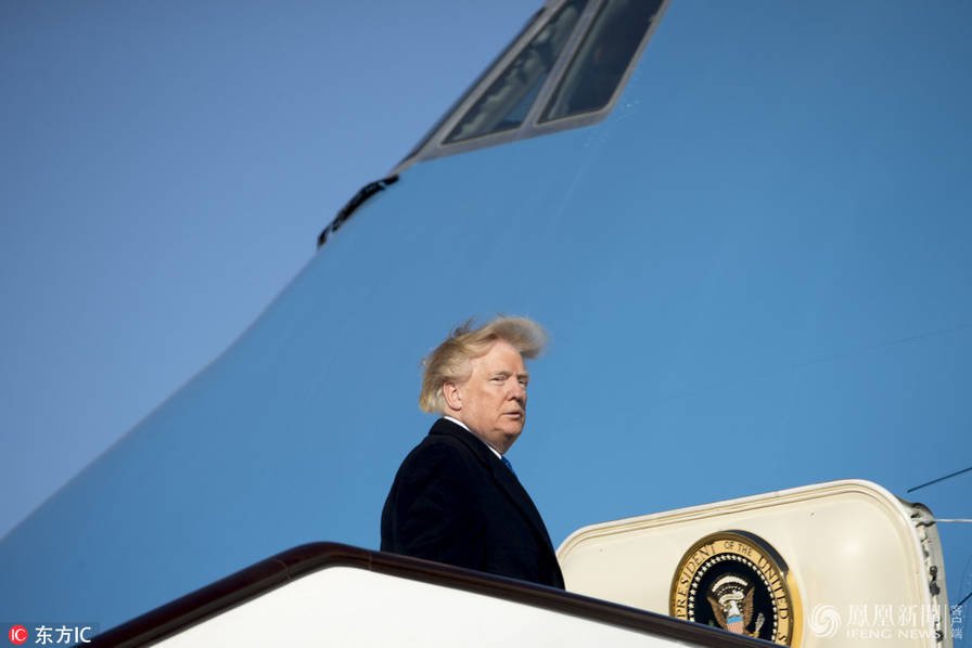 ChuBailiang's tweet photo. Sources say Trump in secret talks to acquire Xi's hair stabilization technology. "They're decades ahead of us." https://t.co/B1x2sfdngE